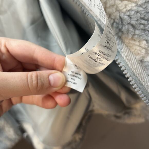 Patagonia Fleece Jacket - Picture 5 of 5